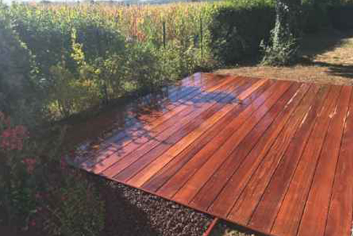 Une terrasse en platelage bois pour votre solarium.
